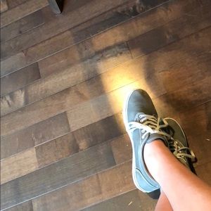 Meet your Posher, Eliza